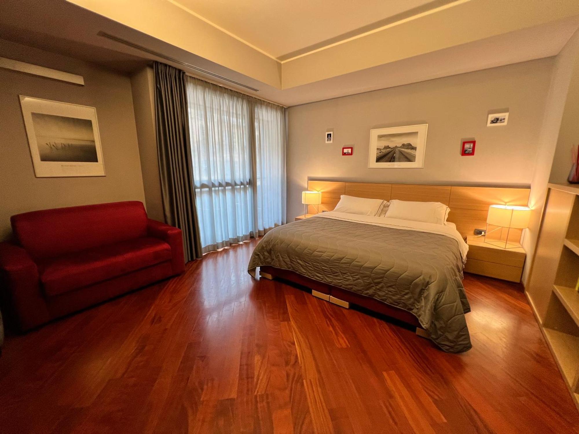 Studio Rosso 201 Turin Bagian luar foto